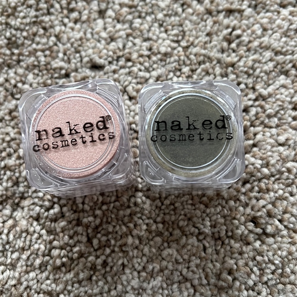 Makeup Bundle - Picture 6 of 7
